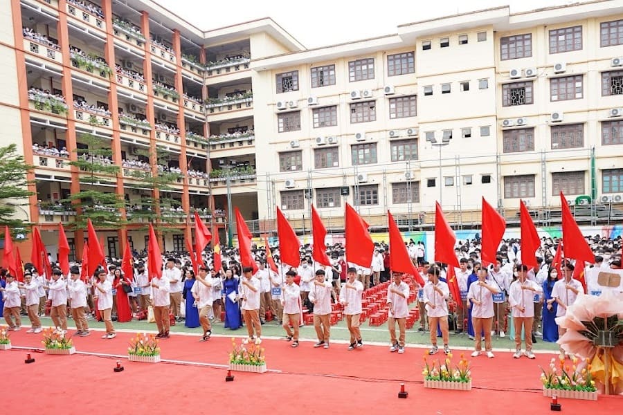 Trường Cao Đẳng Công Thương Hà Nội - Cùng Khám Phá Chuyên Ngành Hướng Dẫn Du Lịch 