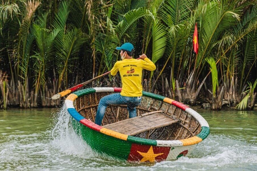 Khám Phá Các Phương Tiện Độc Đáo Tại Việt Nam