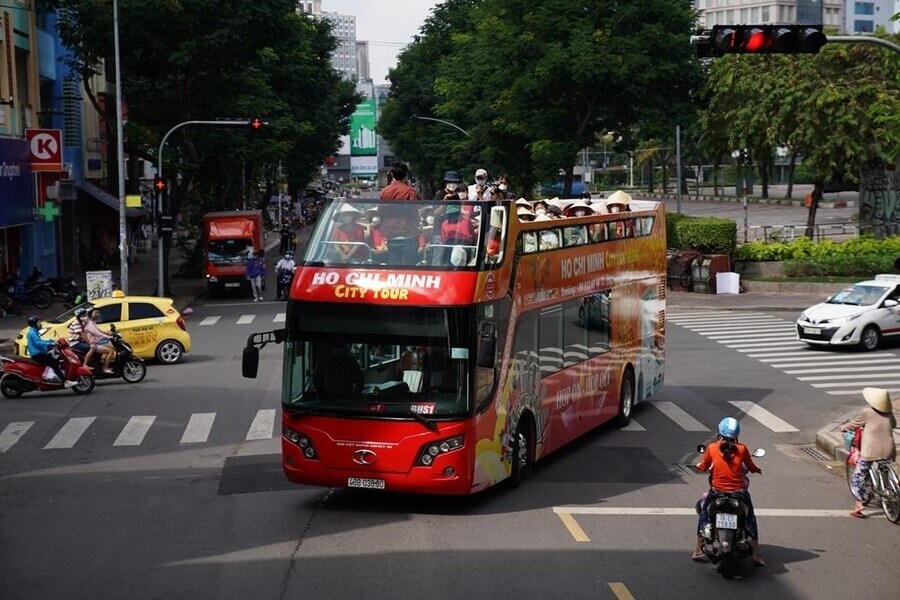 Xe Bus 2 tầng - Phương tiện độc đáo tại Việt Nam