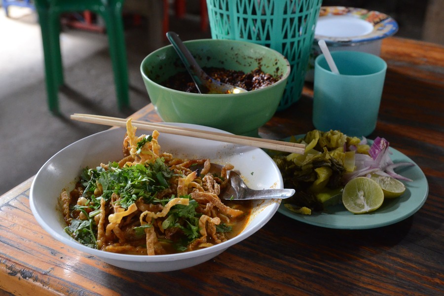 ẩm thực lào đặc sắc với món Khao soi