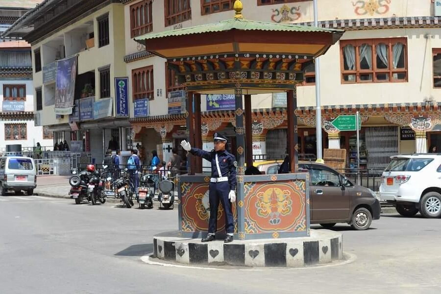 Kinh Nghiệm Du Lịch Bhutan về Phương Tiện Di Chuyển