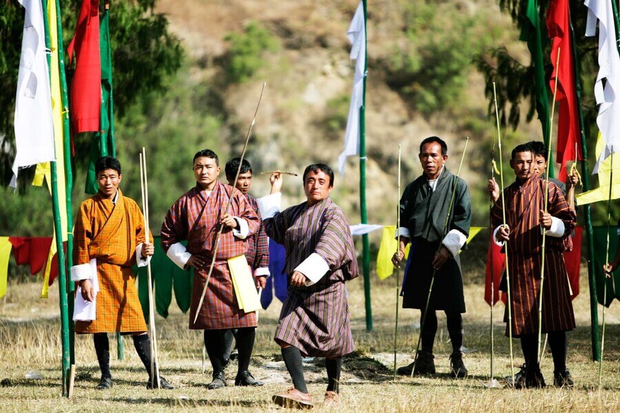 Trò Chơi Truyền Thống Bhutan Soksum (Ném lao)