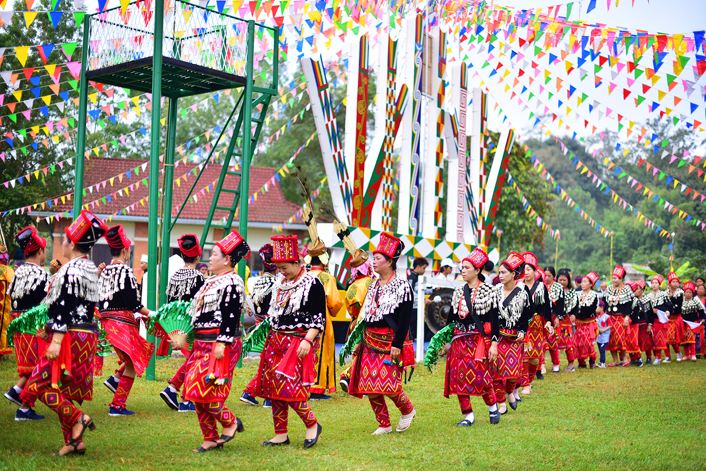 Lễ Hội Nổi Bật Của Myanmar Trong 12 Tháng: Sự Kiện Văn Hóa Không Thể Bỏ Lỡ 