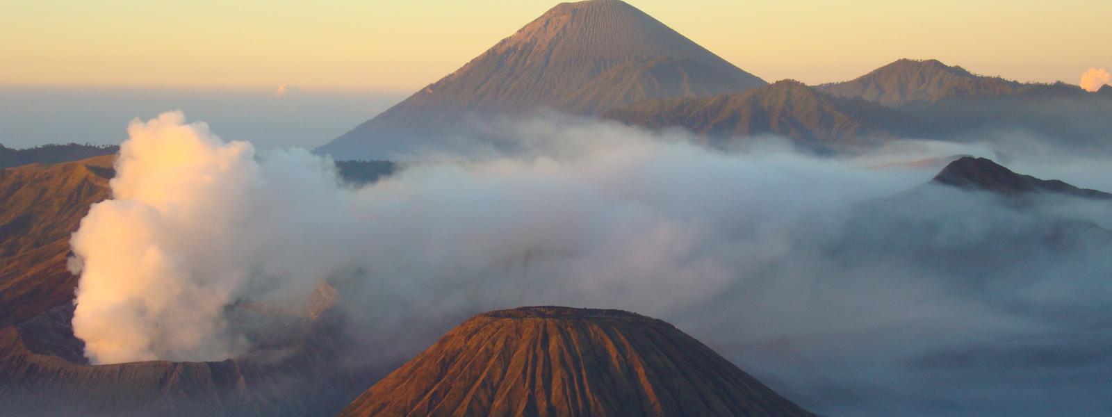 Thời Điểm Thích Hợp Nhất Để Du Lịch Indonesia: Khám Phá Đảo Quốc Vạn Đảo